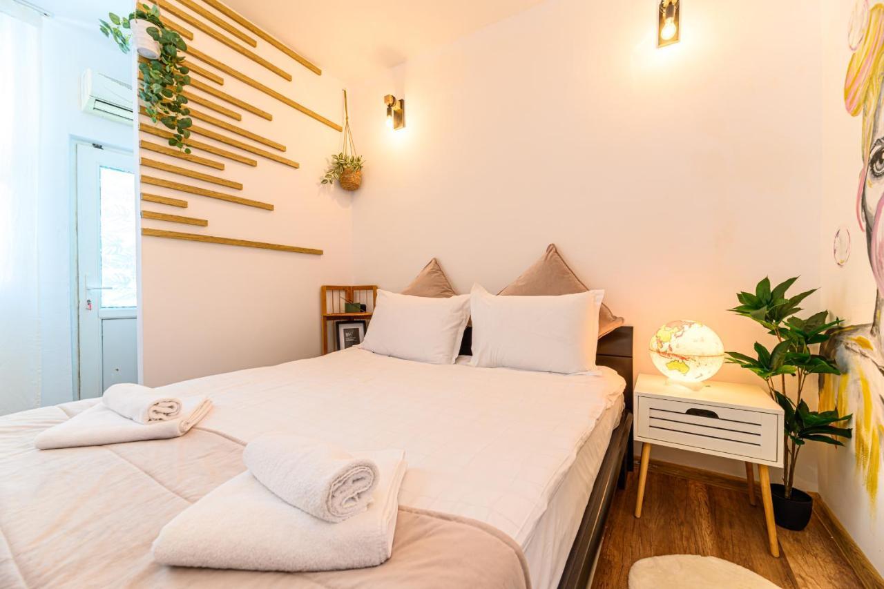 Backpacker'S Room บราชอฟ ภายนอก รูปภาพ